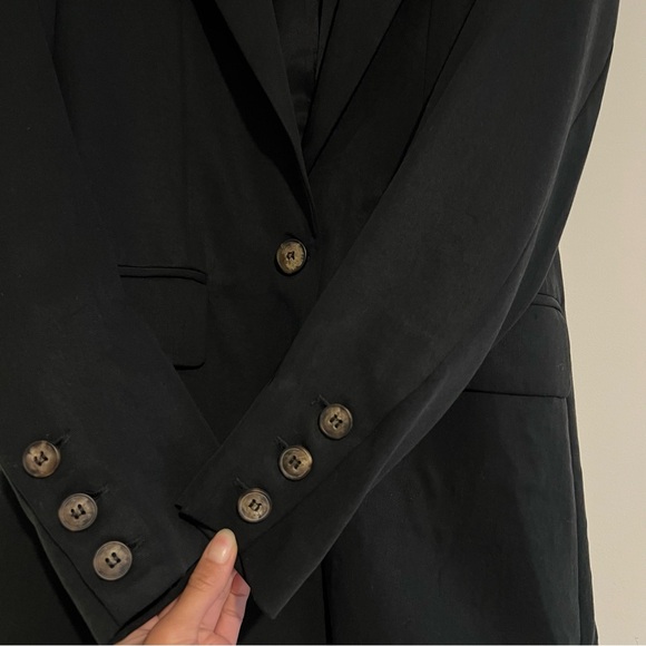 NWOT Reformation Classic Relaxed Blazer - Picture 4 of 6